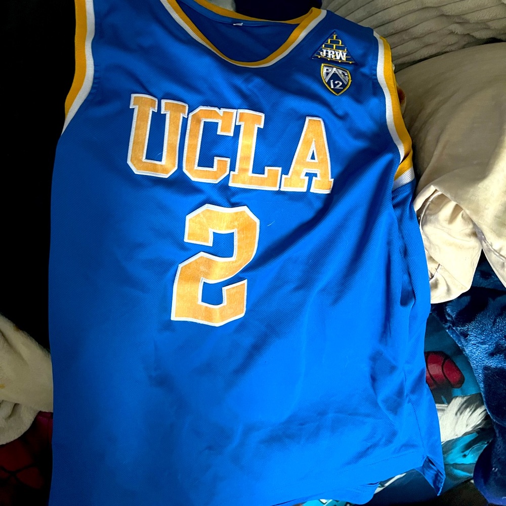 basketball jersey lonzo ball ucla size small